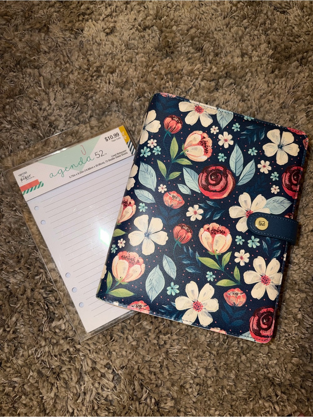 Agenda 52 Planner + extra lined pages!
